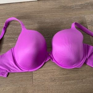 Victoria’s Secret Lined Perfect Coverage bra 38DD
